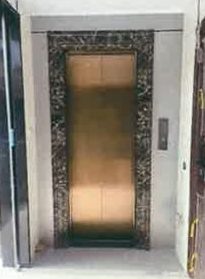 Commercial escalator installation